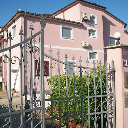 Apartment Erak Martin *